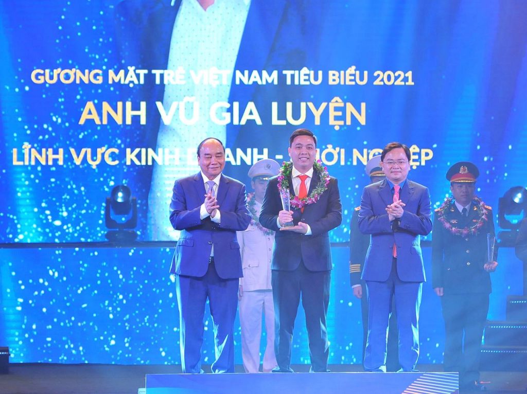 Tổng giám đốc Vũ Gia Luyện - CEO "3 mới" 1 Photo 2022 03 30 09 12 50