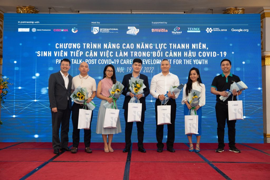 ITS tham gia Chương trình hướng nghiệp 2021 tại ĐH Quốc gia Hà Nội 6 289008986 184051940640679 7257297453924751145 N