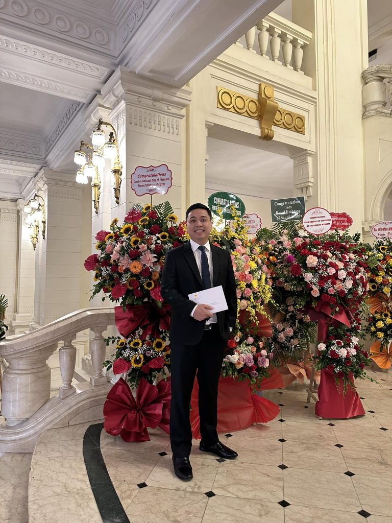 Founder Vũ Gia Luyện tham dự Lễ kỷ niệm 78 năm ngày Quốc khánh 1 372918570 10210720595368443 7807936372474482762 N