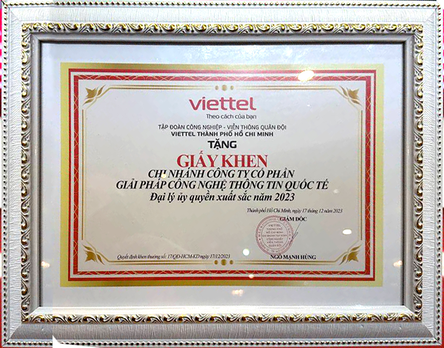 Lãnh đạo ITS tham dự Chương trình tôn vinh Kênh bán của Viettel 2023 4 photo 2023 12 19 13 44 07