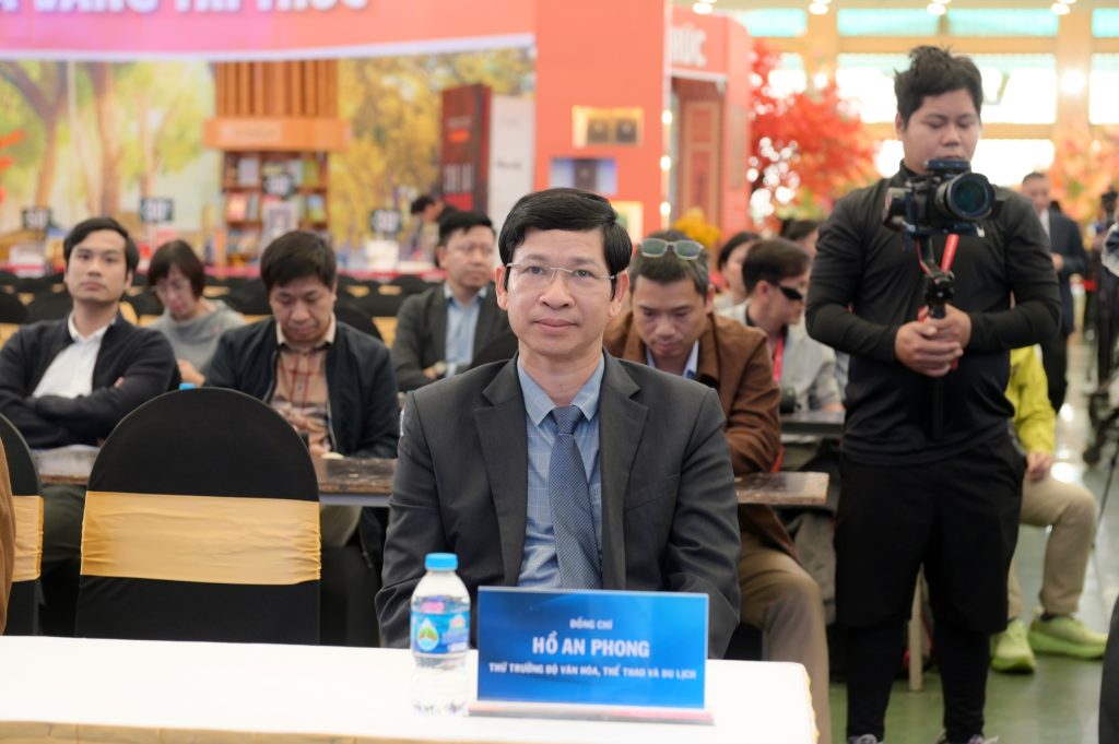 ITS ký kết hợp tác chiến lược bản quyền âm nhạc 2025 2 DSC 3876