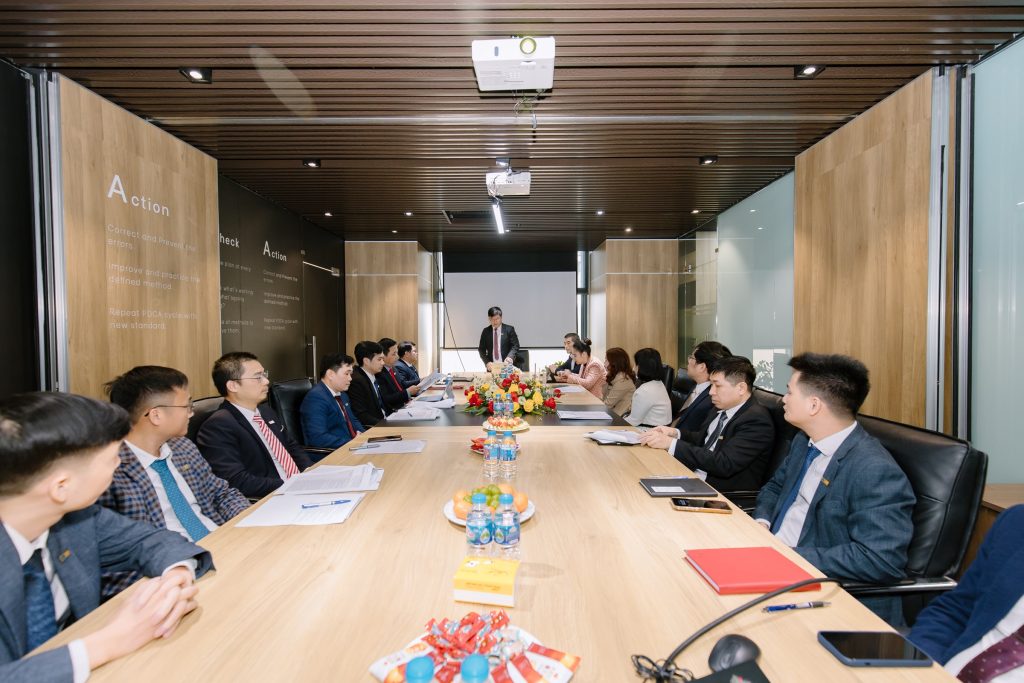ITS giới thiệu ứng viên ứng cử Hội đồng nhân dân TP Hà Nội 2026-2031 4 NXL 6731