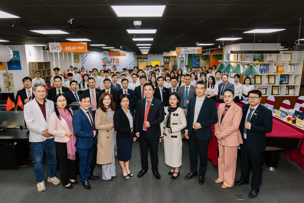 ITS giới thiệu ứng viên ứng cử Hội đồng nhân dân TP Hà Nội 2026-2031 10 NXL 7009